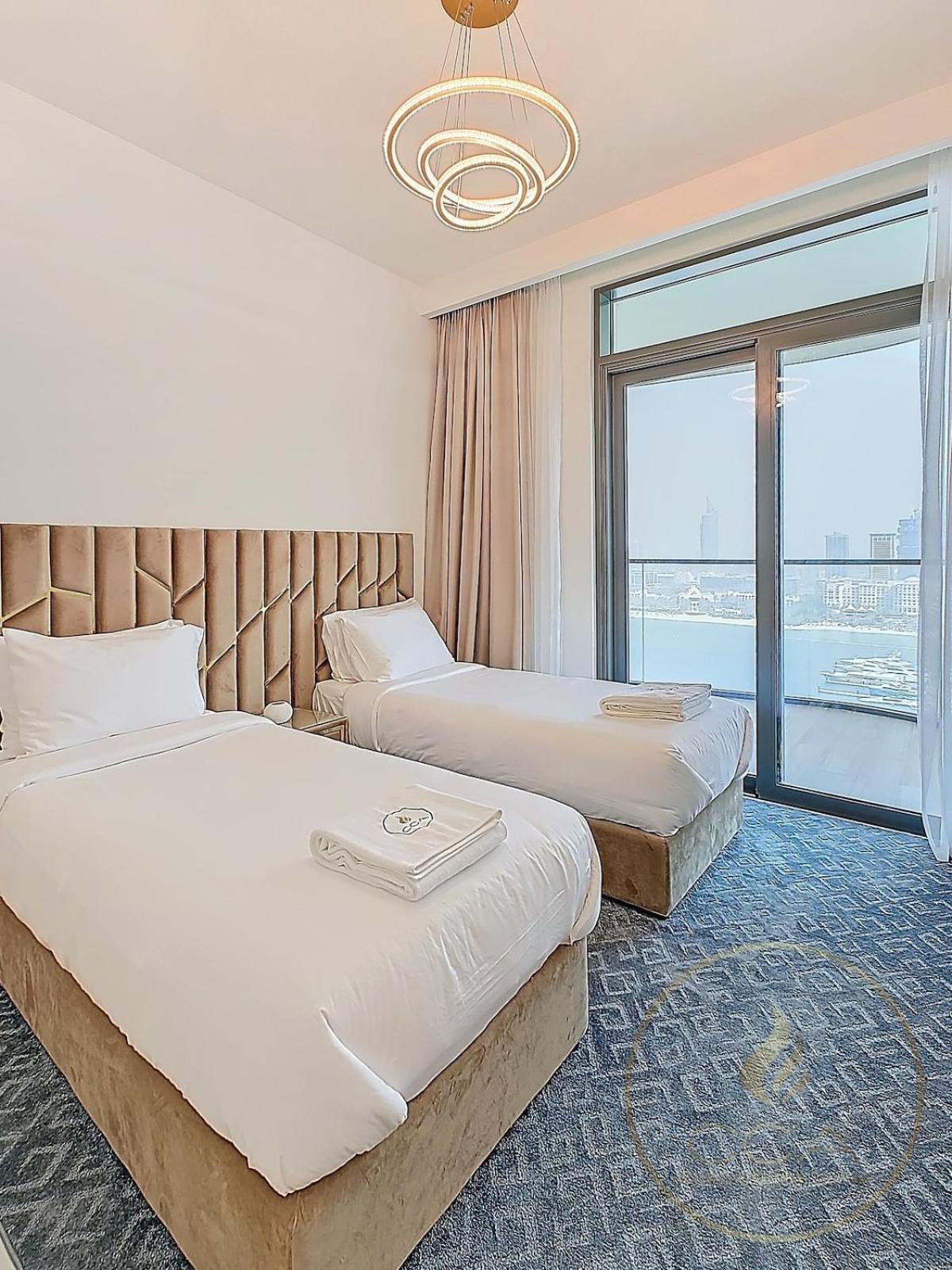 A Palace With Marina Views Dubai