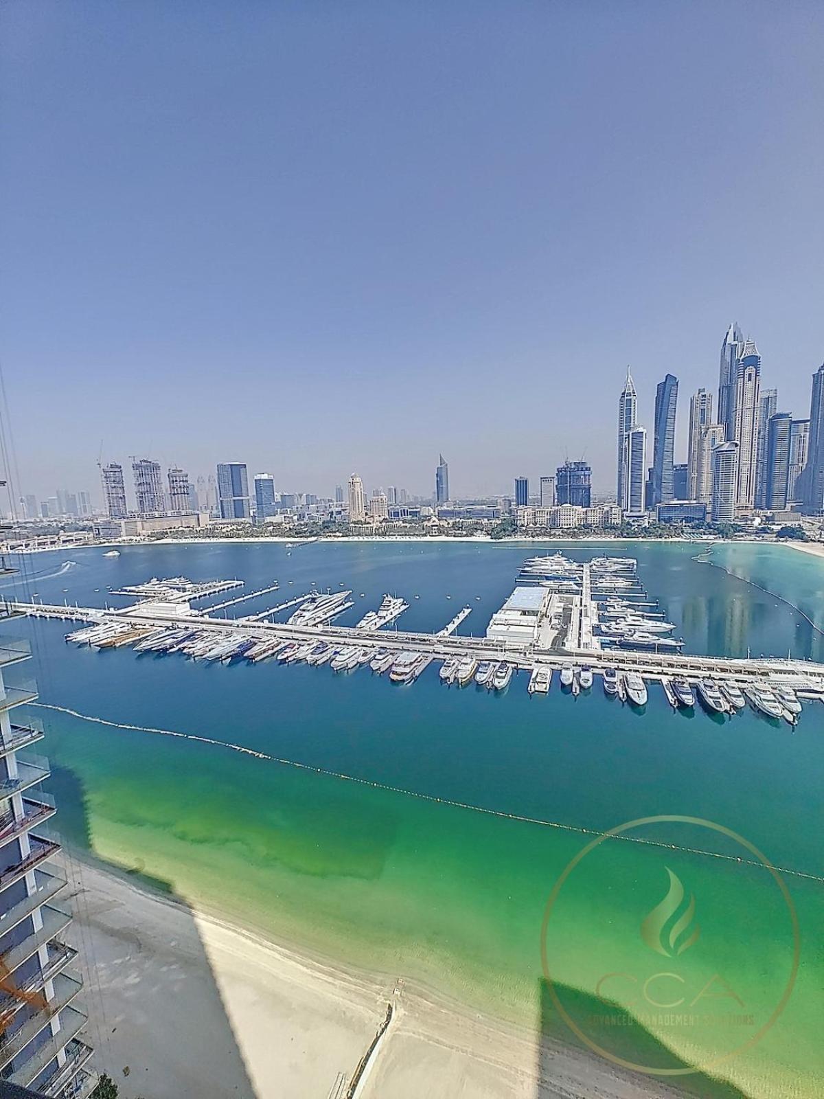A Palace With Marina Views * Dubai
