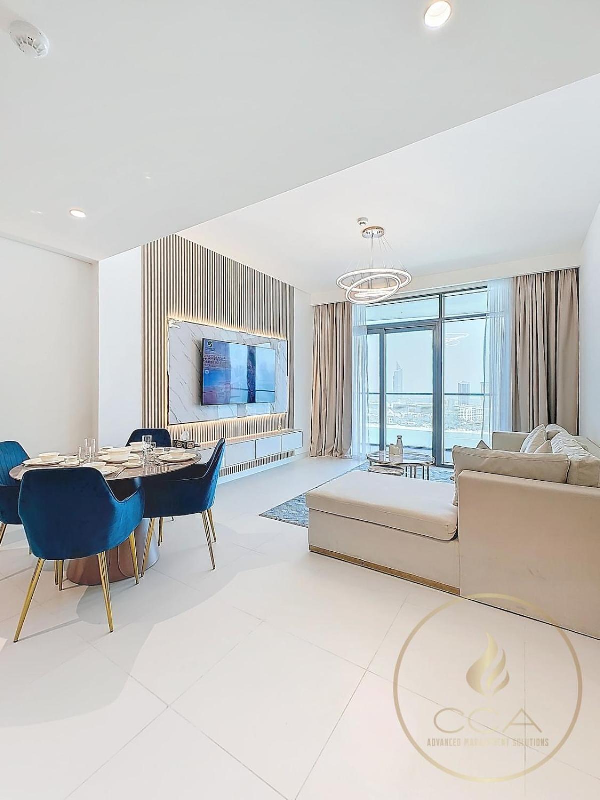 A Palace With Marina Views Dubai